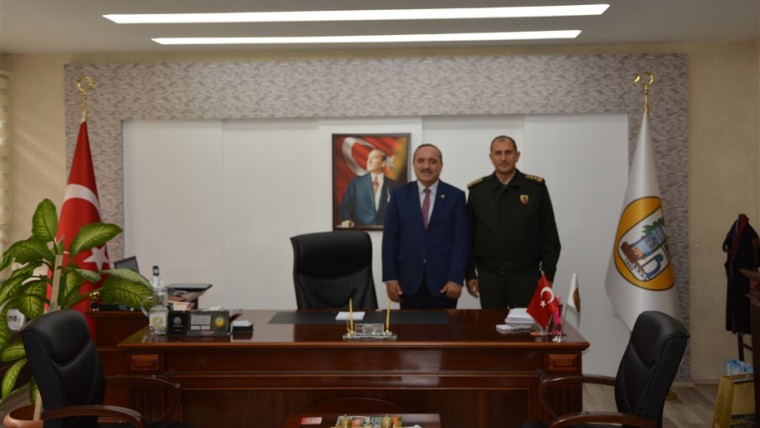Alay Komutanı J.Kd.Alb. Osman ARSLAN Belediyemizi ziyaret etti