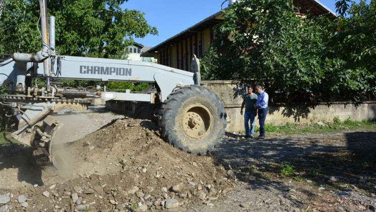 Üst yapı çalışmalarımız Mezgeller Mahallemizde devam ediyor