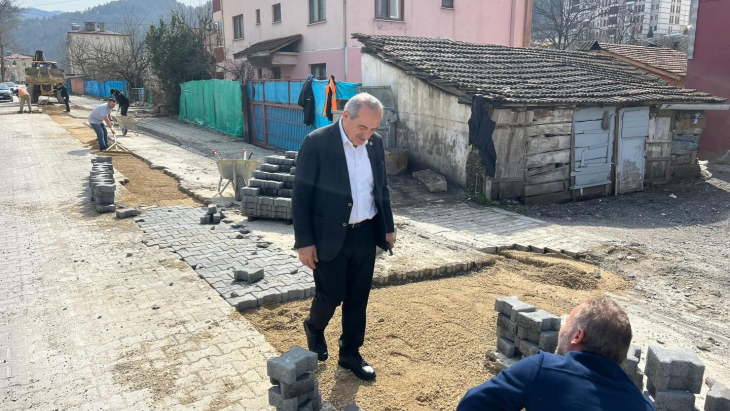 Mezgeller ve Samat Mahallelerinde Yol Onarım Çalışmaları Yerinde İncelendi